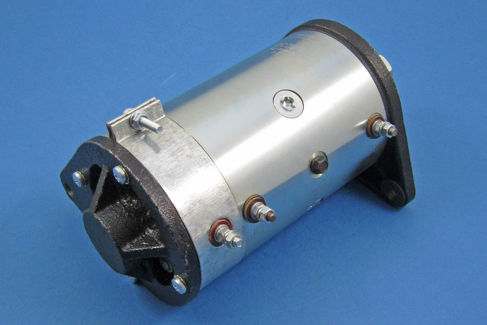 Dynamos, Regulators & Brushes > Dynastarts 12V Dynastart Auto